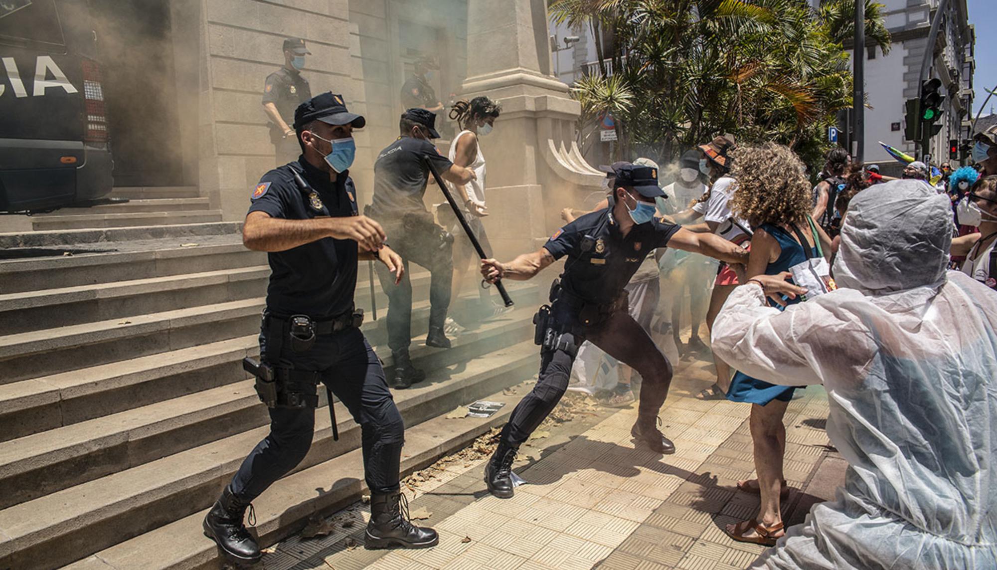 Acción caravana en Tenerife - 1